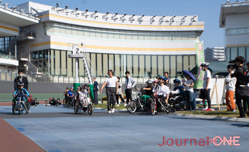 千葉県松戸競輪場でハンドサイクル試乗会| 地元出身の車いすラグビー日本代表の羽賀理之選手(AXE)等が一般の障がい者やパラアスリート達と交流したイベント-Journal-ONE撮影