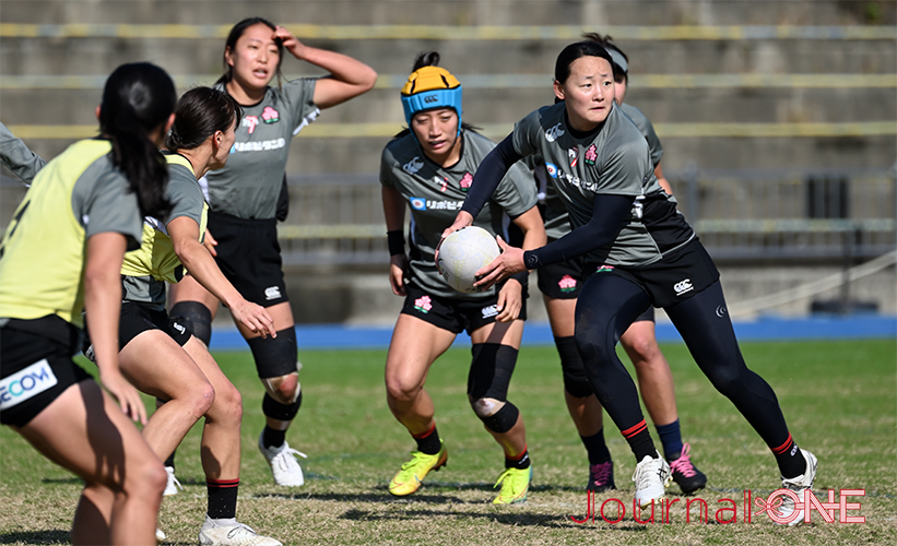 男女７人制ラグビーアジア予選| 大会前の公開練習で汗を流す女子日本代表の選手たち-Journal-ONE撮影