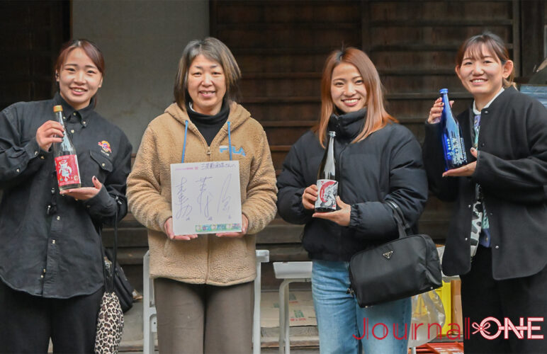 四国を元気に! | JR四国と女子ソフト・伊予銀行ヴェールスの地域創生 川口茉菜,庄村瑠衣､遠藤杏樺の3選手が徳島県阿波池田を町歩き-Journal-ONE