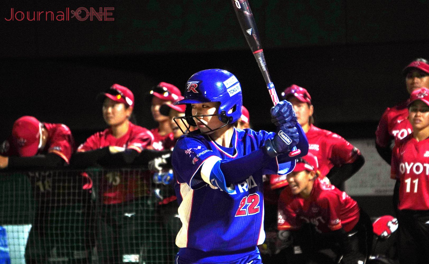 初勝利に燃える東海理化は地元・愛知県出身の松葉 寧々選手が先制本塁打を放つ