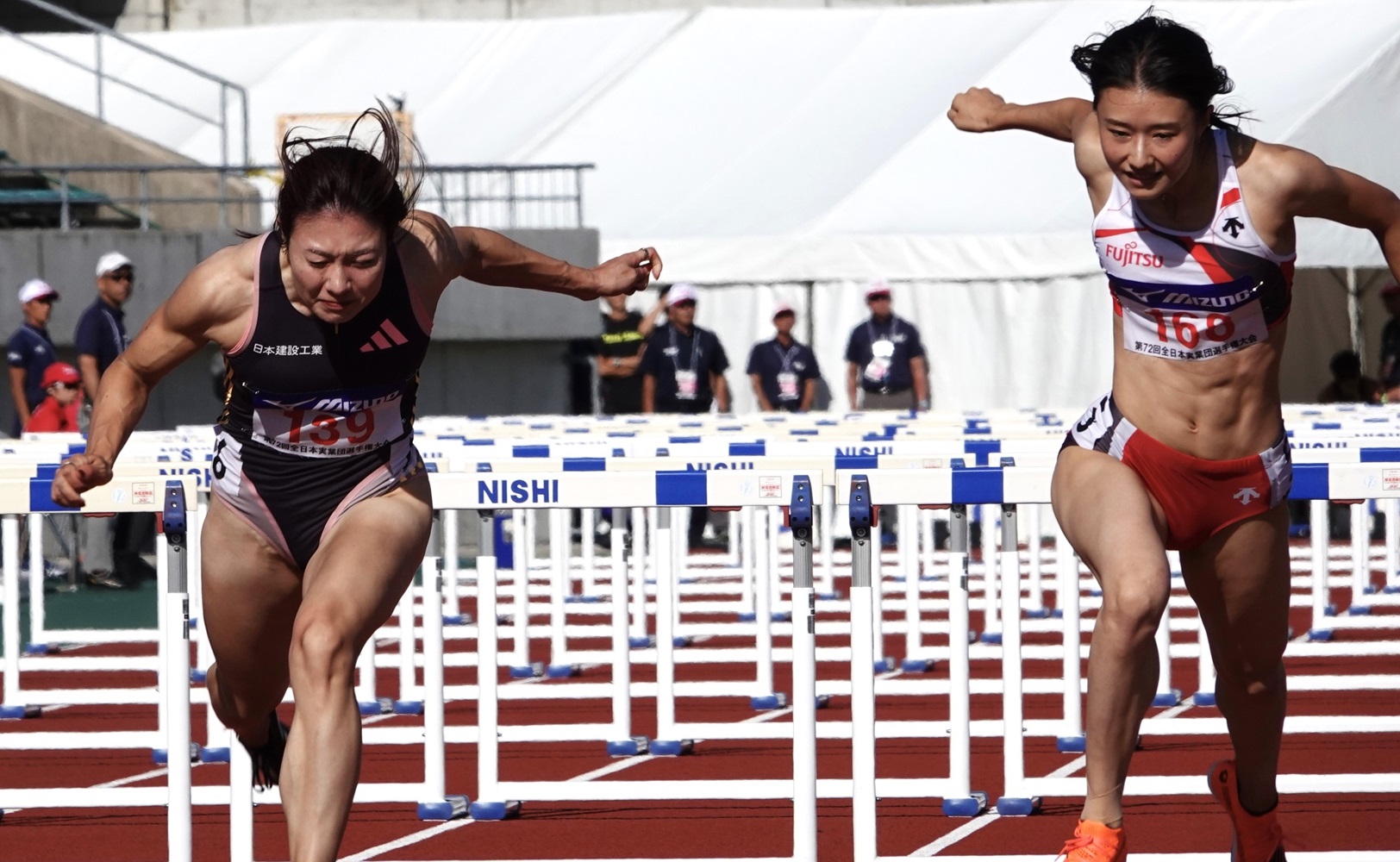 Journal-ONE | 女子100mハードルで優勝した福部真子（左）と2位の田中（右）-児玉育美撮影