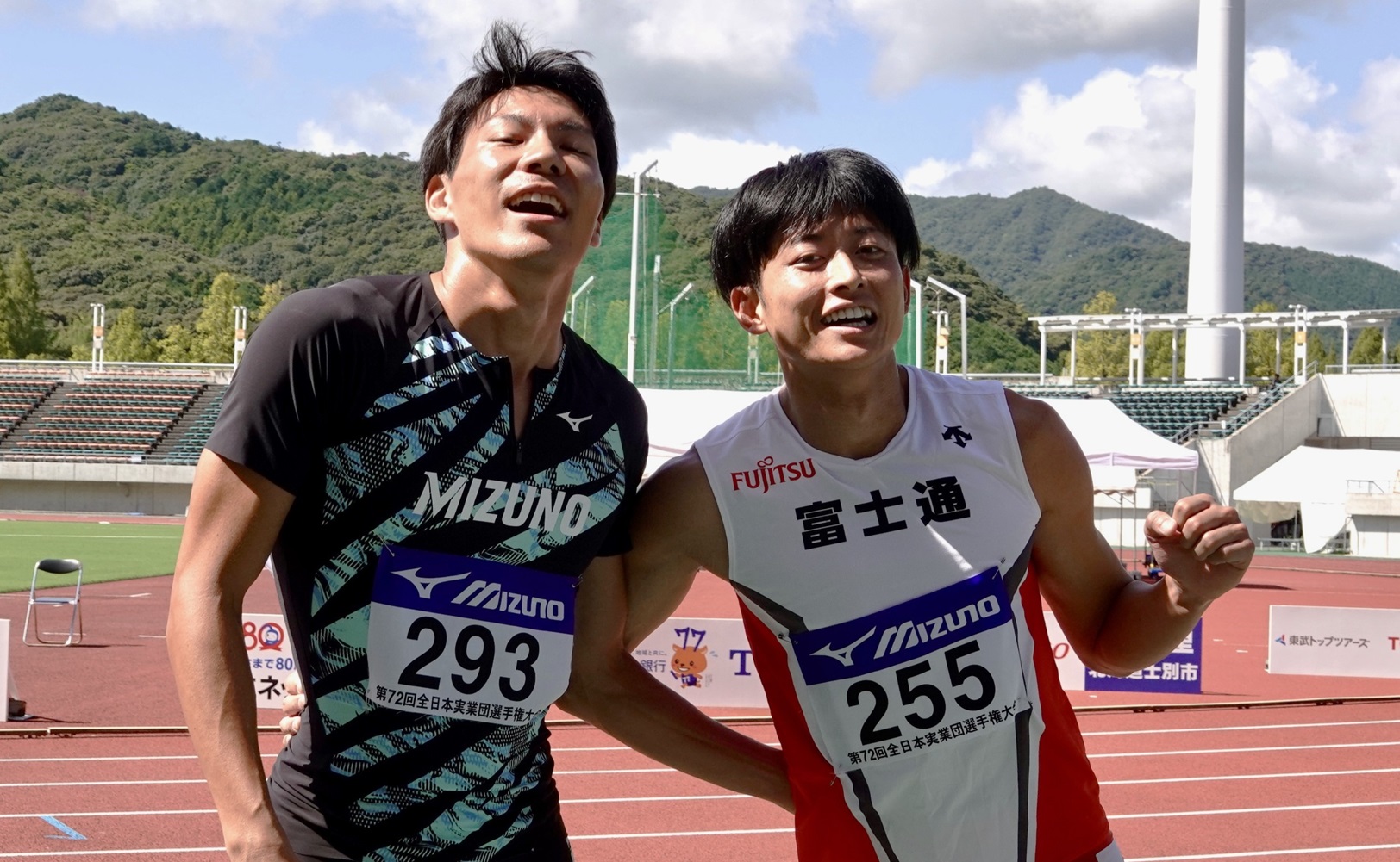 Journal-ONE | 男子200mでワン・ツーを果たした佐藤風雅（左）と佐藤拳太郎（右）-児玉育美撮影