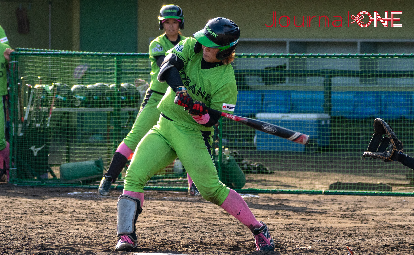 JDリーグ甲賀ラウンド第11節　頼れるキャプテンの一振り試合を決めた（伊予銀行・安川選手）ｰJournal-ONE撮影