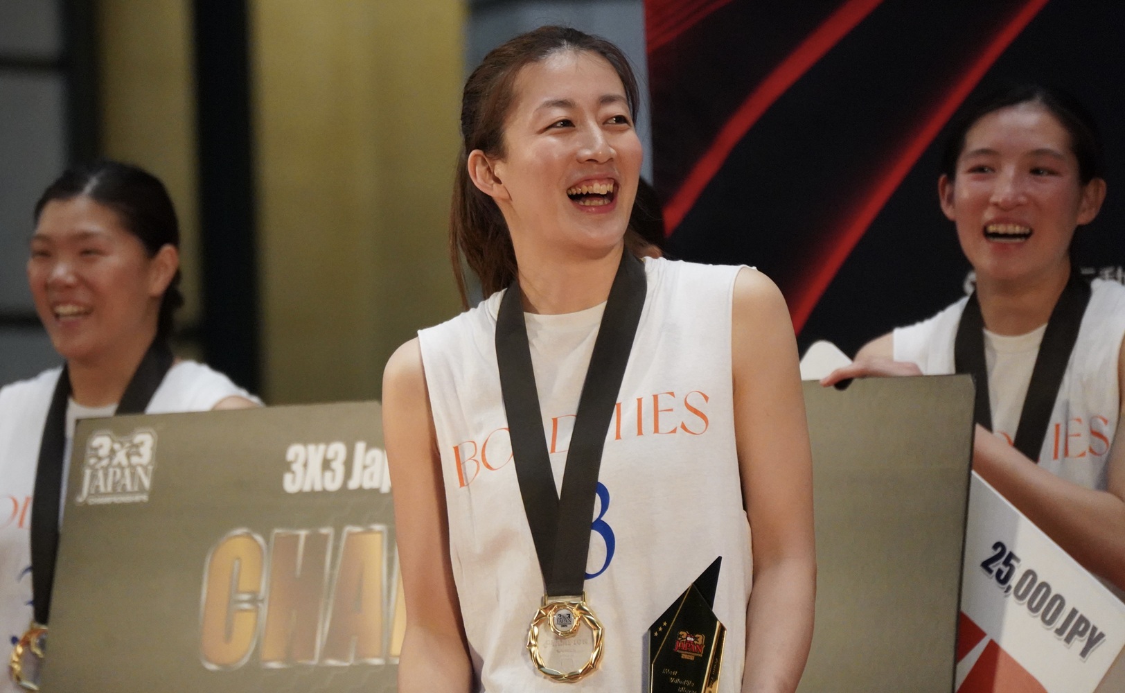 大会MVPに選ばれた浅羽麻子選手（boldiiies）-吉川哲彦撮影