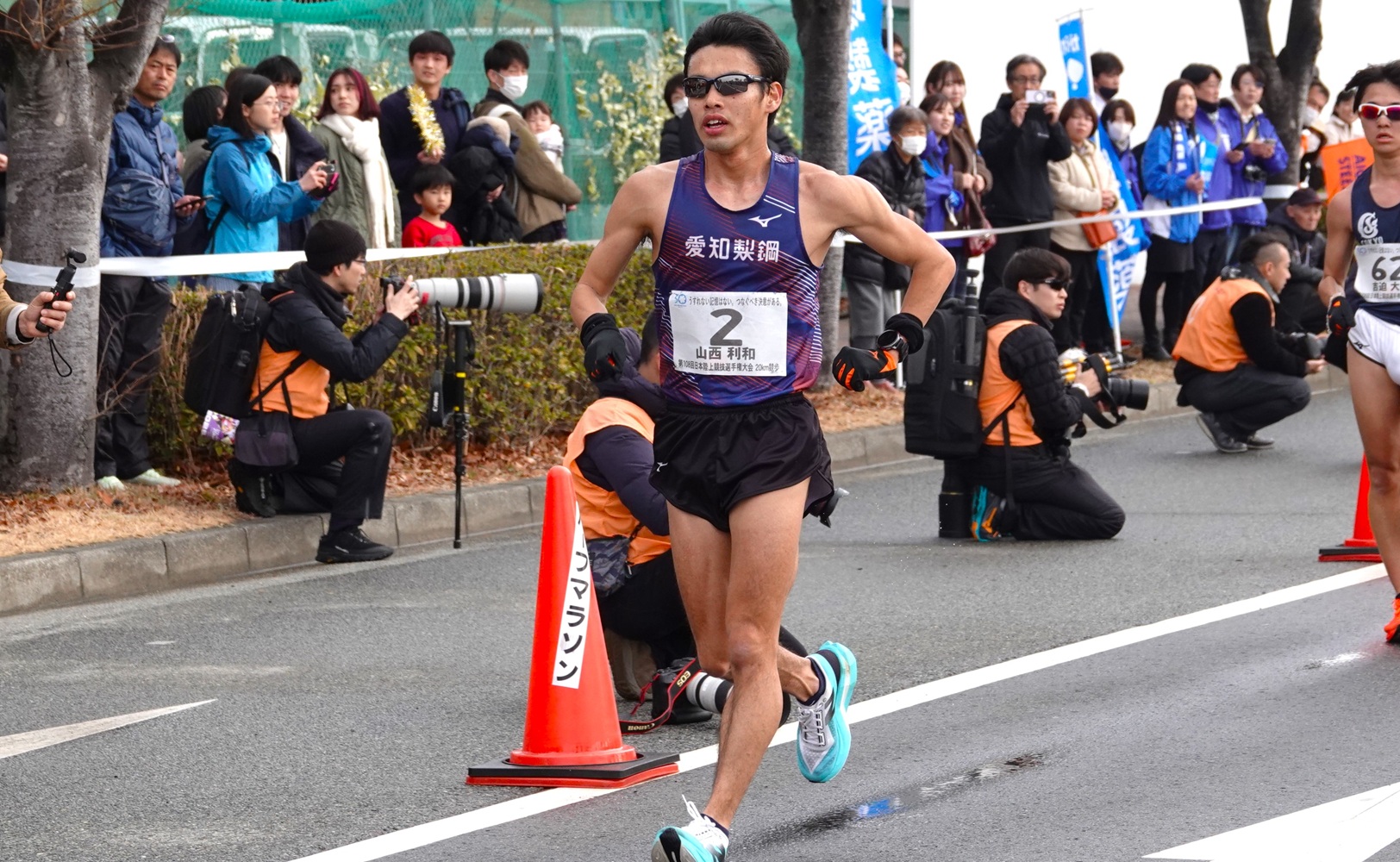 13周目でスイッチが切り替わった山西。13～14kmでは1km3分44秒のハイラップを叩きだした-児玉育美撮影