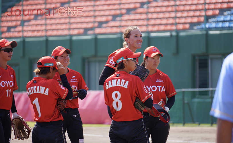 Monica Abbott TOYOTA softball Japan