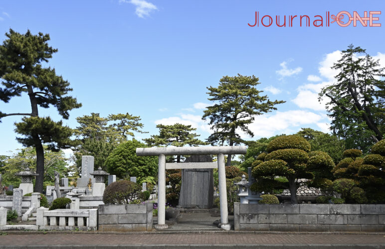 Judo: The Grave of Shihan Jigoro Kano at "Yahashira Reien/Cemetery"| Photo by Journal-ONE